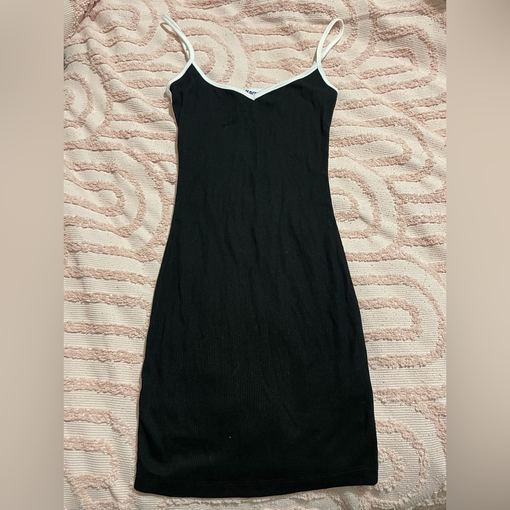 Black and white dress!